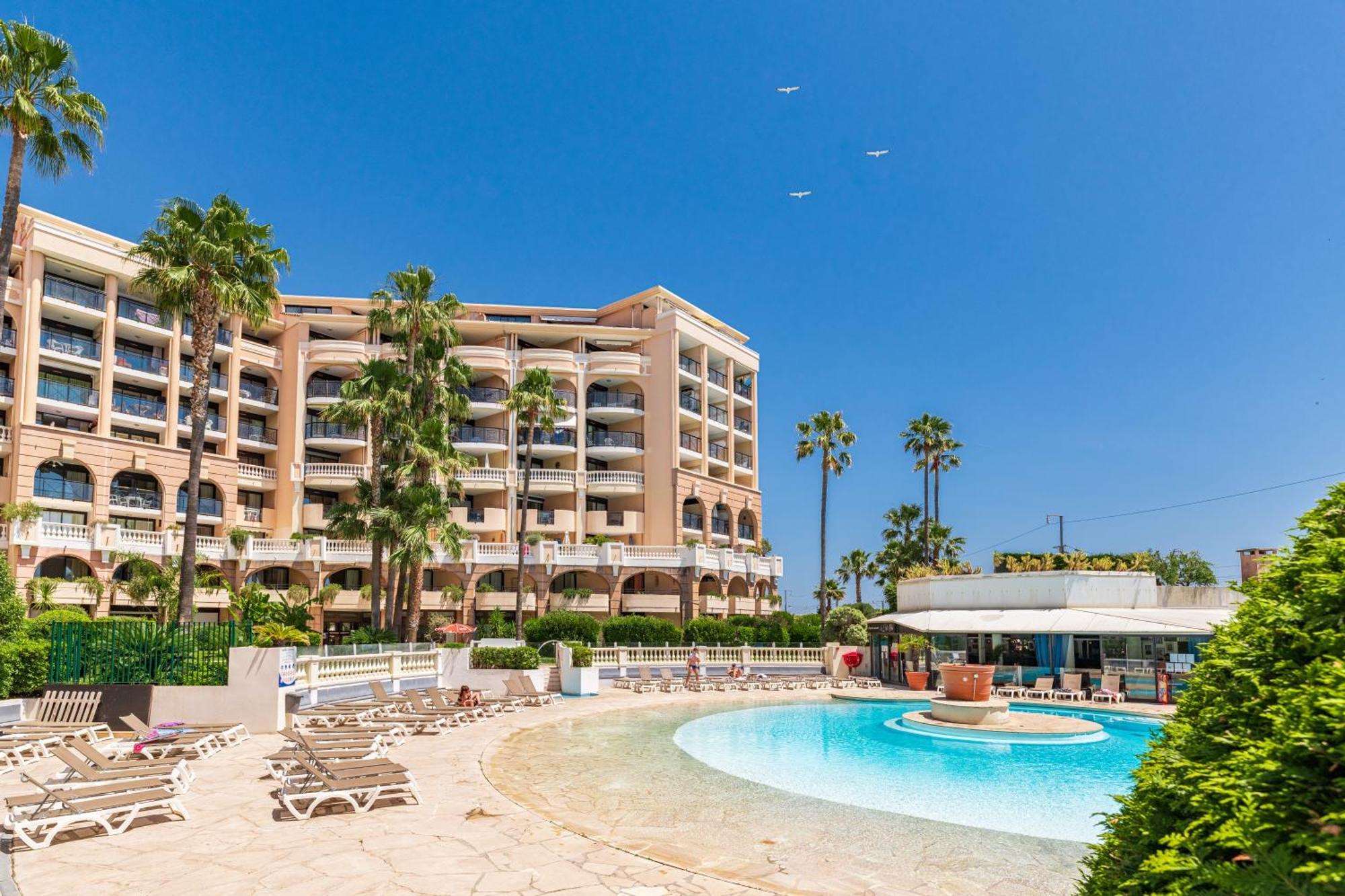 Residence La Palme D'Azur - Cannes Buitenkant foto